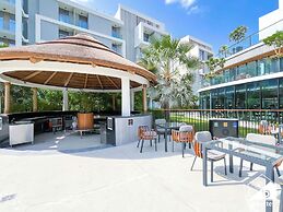 Exclusive 1BR Modern Comfort & Prime Location