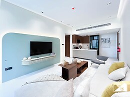 Exclusive 1BR Modern Comfort & Prime Location