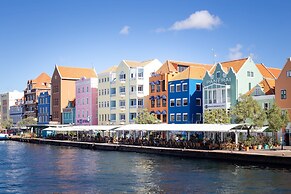 Willemstad Historic City Suites