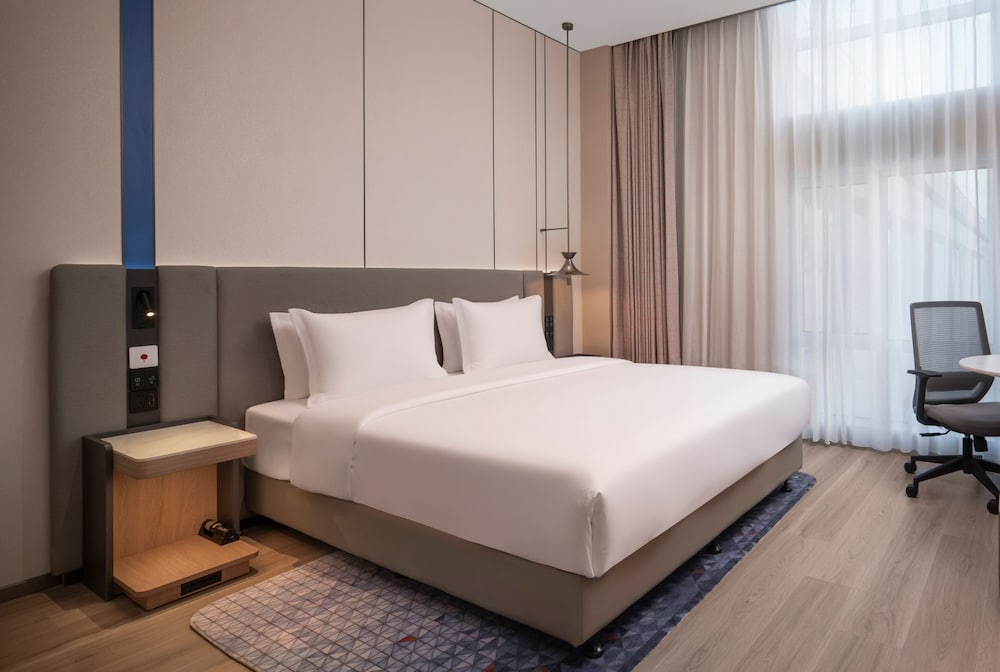 Holiday Inn Express Qingdao Downtown by IHG