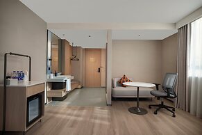 Holiday Inn Express Qingdao Downtown by IHG
