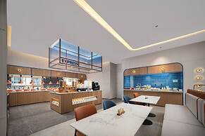 Holiday Inn Express Qingdao Downtown by IHG