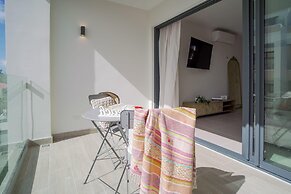Cozy and Beautiful Apartment at the Beach