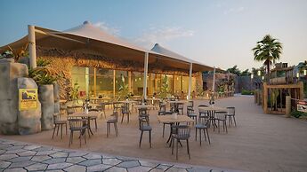T-Rex Glamping, Dubai Parks and Resorts