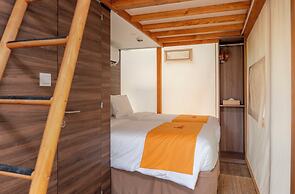 T-Rex Glamping, Dubai Parks and Resorts