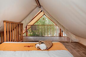 T-Rex Glamping, Dubai Parks and Resorts