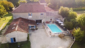 Le Patio Bleu