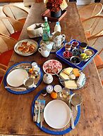 Le Patio Bleu