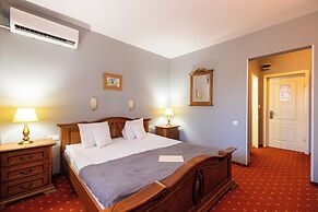 Hotel Brilliant Meseș