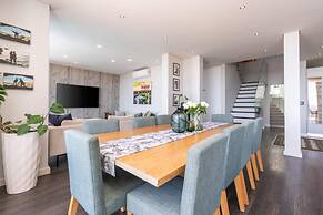 Ocean Views 5 Bedroom Apartments