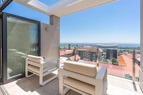 Ocean Views 5 Bedroom Apartments
