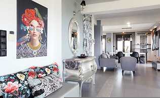 Villa Erytha - Serene Retreat With Views Garden