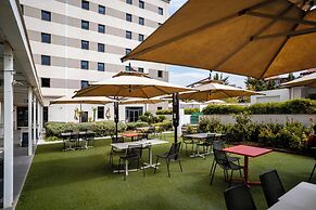 Rénéa Hotel
