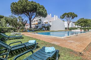 Sunshine Apartment in Vilamoura