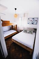 Loredo Surf House