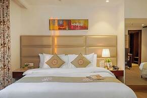 BluSalzz Select City Centre near Golden Temple