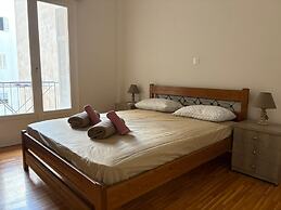 Modern Apartment in Athens Center