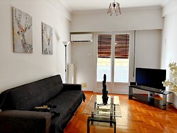 Modern Apartment in Athens Center