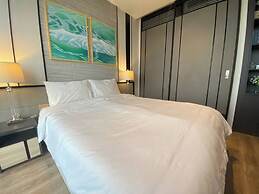 Pattayas Top Sea View Luxury Escape