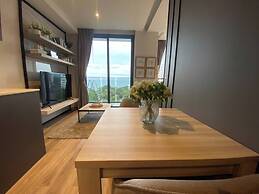 Pattayas Top Sea View Luxury Escape
