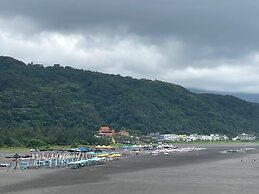 Blue Sea and Sunny B&B