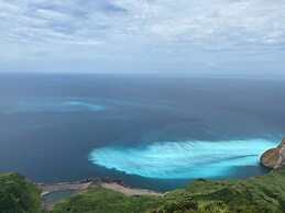 Blue Sea and Sunny B&B