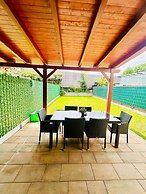 Villa many rooms with Free Parking