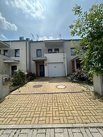 Villa many rooms with Free Parking