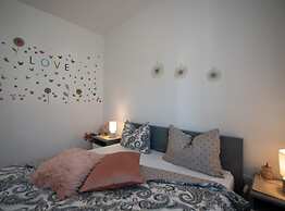 Apartments Mirjana IKA