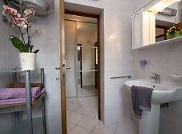 Apartments Mirjana IKA