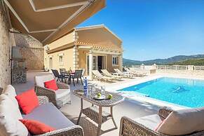 Koufiotissa Private Pool Retreat - Corfu Lux Gem