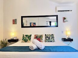 Ocean Lovers Taganga Dive Center& Hostel