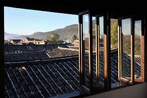 Yulong Sadhu Inn