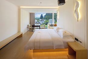 Mountain Search Snow View Hotel