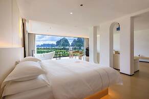 Mountain Search Snow View Hotel