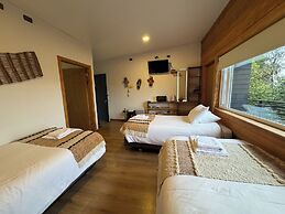 Huillín Lodge