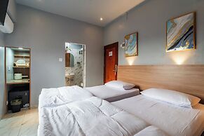 Hotel Dakozi Living