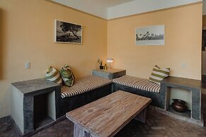 Sayula Home