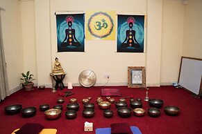Aarya Wellness & Hostel
