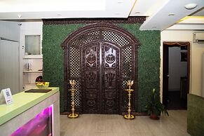 Aarya Wellness & Hostel