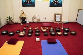 Aarya Wellness & Hostel
