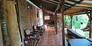 Ndalem Pengkok Homestay
