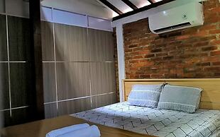 Ndalem Pengkok Homestay