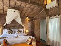 Gunung Gelagah Ubud Villas by EPS