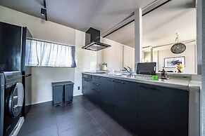 GROUNDBLOOM YIG STAY