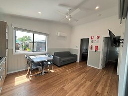Heatherbrae Holiday Village