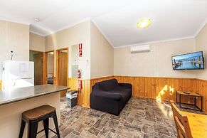 Heatherbrae Holiday Village