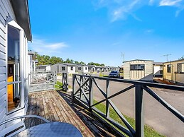 Heatherbrae Holiday Village
