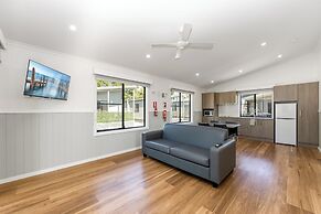 Heatherbrae Holiday Village