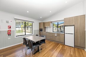 Heatherbrae Holiday Village